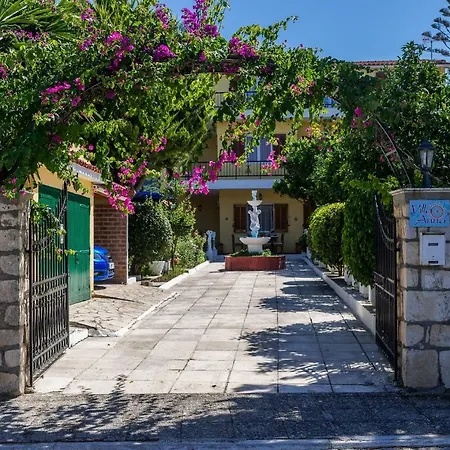 Apartmán Anna - 550m From The Beach, By Zantewize Vasilikí